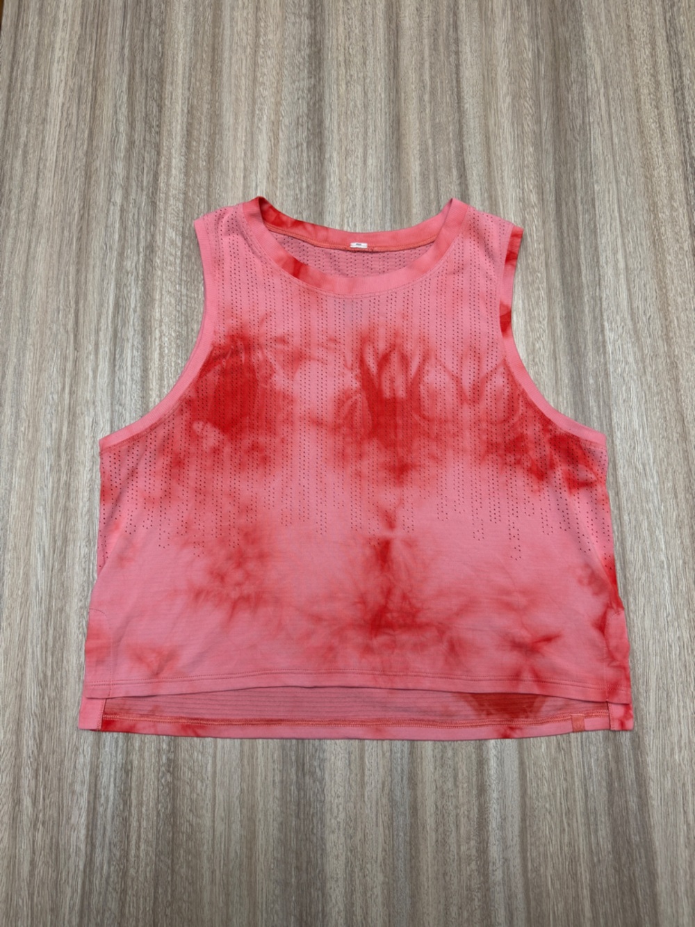 Lululemon Train to Be Tank Top in Rain Stripe Marble Dye Raspberry Cream Size 6